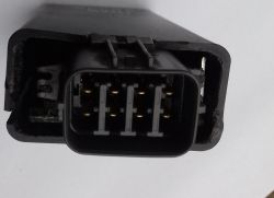Pinouty modułów zapłonowych i regulatorów w popularnych motorowerach