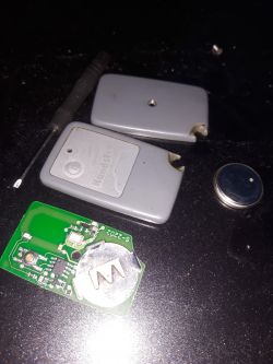 Audi A3 8p BKD - auto gaśnie po próbie rozruchu, problem z immo, podejrzenie kostki