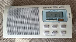 Sony ICF-M410V - brak funkcji POWER, możliwość uruchomienia tylko przez SLEEP