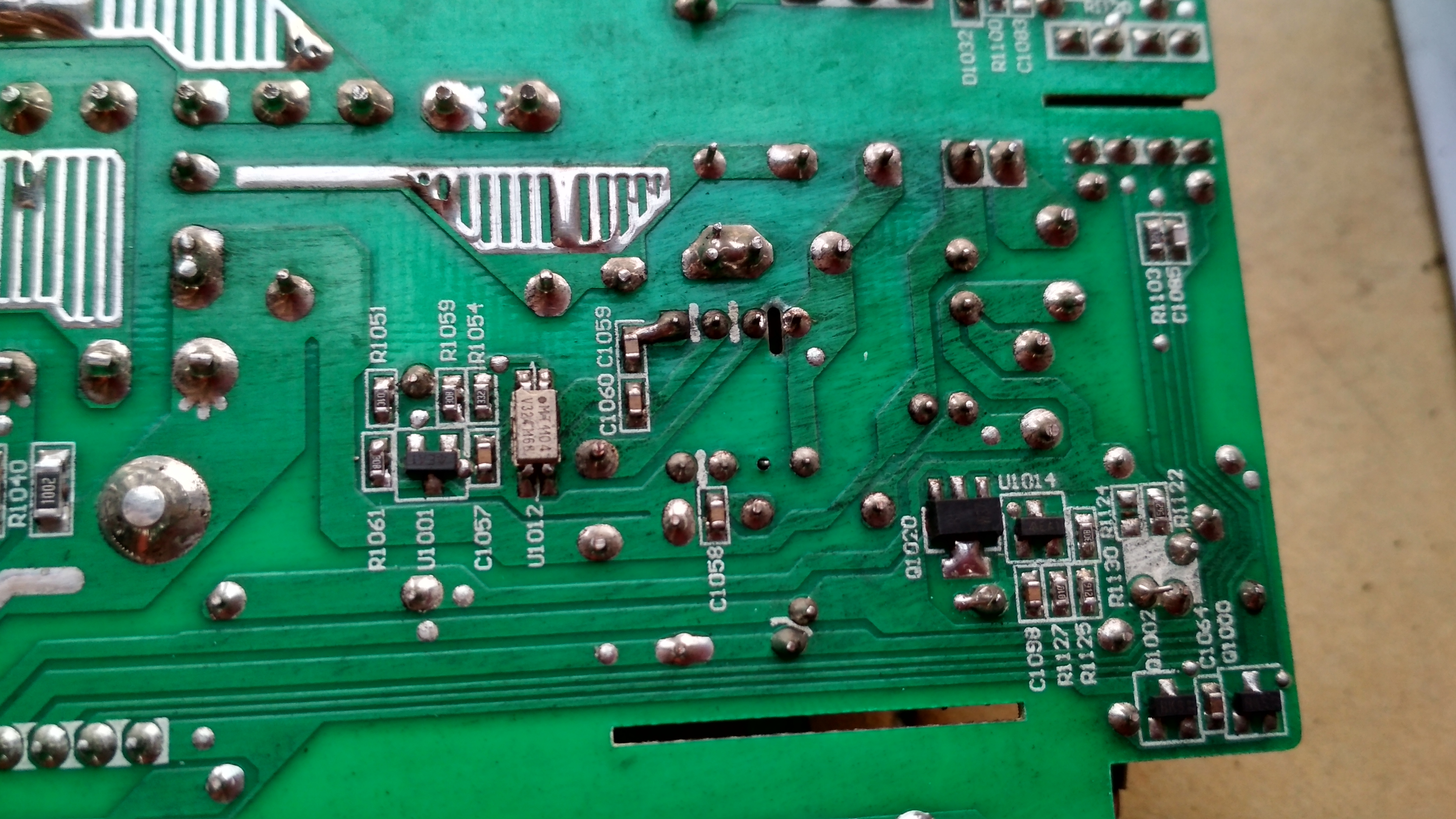 HP JE007A - zasilacz GPL520-AD identyfikacja uszkodzonego elementu