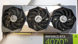 Karta graficzna MSI z trzema wentylatorami na pudełku z napisem „GeForce RTX 4070 Ti”