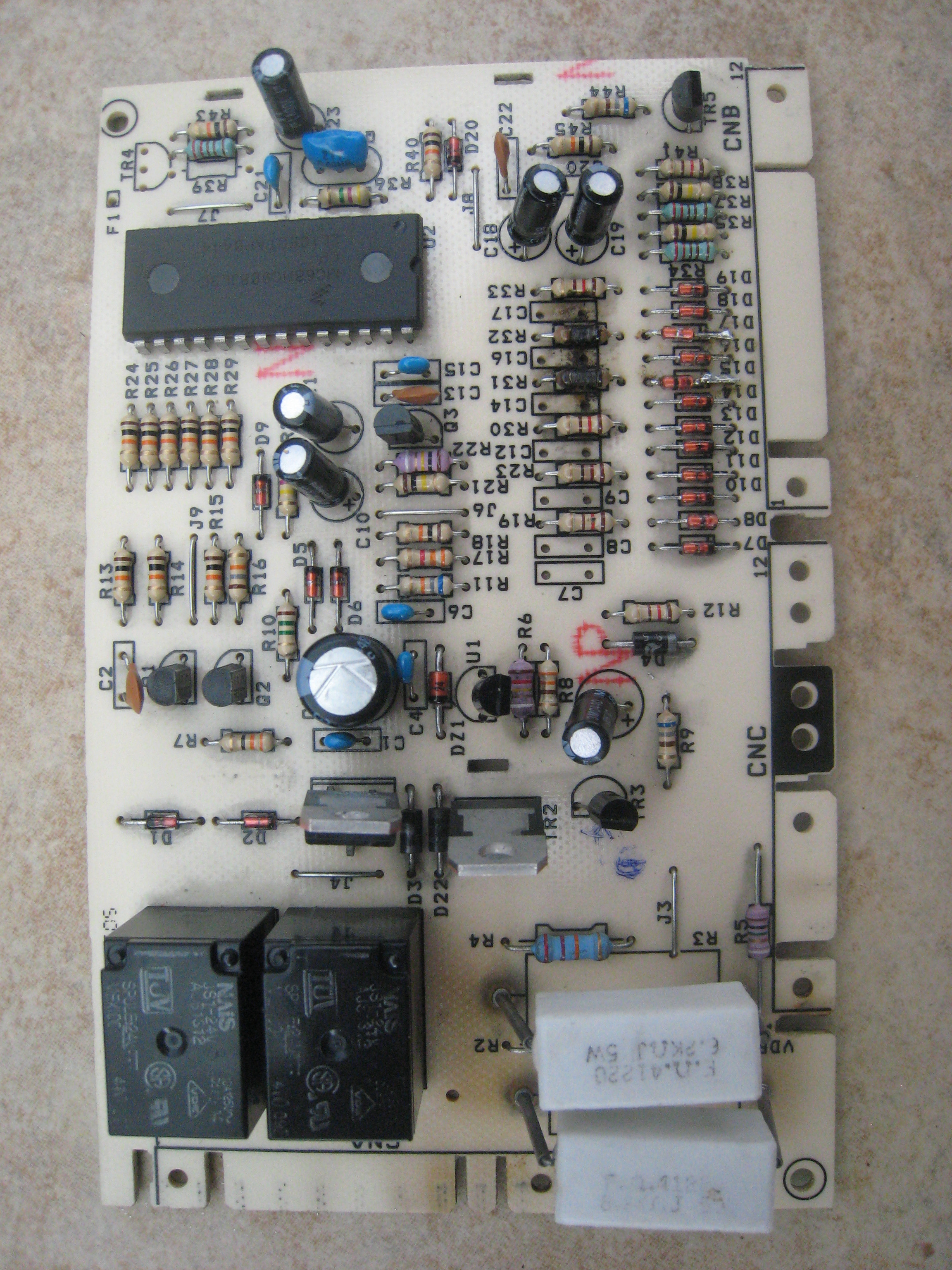 [Rozwiązano] Taurus TLV-1055E - uszkodzony moduł ELMARC H8.1 ...