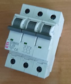 Wyłącznik nadprądowy ETI 3-fazowy, model ETIMAT6 C32, stan nowy