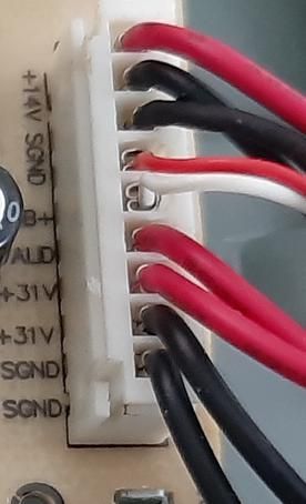 Subwoofer aktywny od kina - można podłączyć pod inne?