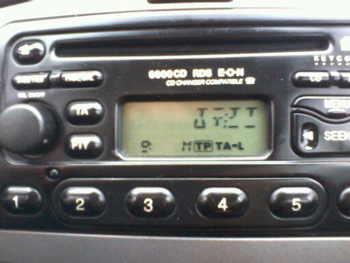 Radio 6000 CD RDS EON Ford Focus nie wchodzi w tryb