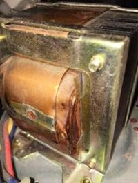 Kenwood KA-1500 - Smrodek / dziwne zapachy == kondensatory do wymiany? Kenwood KA-1500 - Smrodek / dziwne zapachy == kondensatory do wymiany?