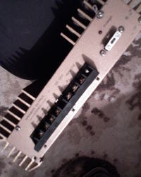 Co to za wzmacniacz? Jaką ma moc?