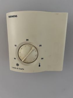 Jak podłączyć cyfrowy sterownik do pieca Vitopend 100 zamiast Siemens RAA20?