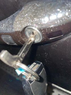 Mercedes GL X164 - Zablokowany samochód, pilot i kluczyk nie reaguje