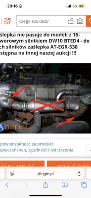 Zdjęcie silnika z zaznaczonymi czerwonymi strzałkami elementami układu EGR w Peugeot Partner 2.0 HDI.