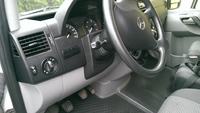 Sprinter 316 CDI 2012: Locating Cigarette Lighter Fuse, Socket Replacement, and Service Station