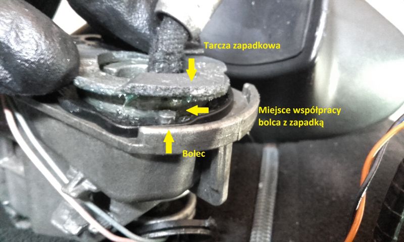 Skoda Octavia 2 i Super B - Poradnik-naprawa uszkodzonego zamykania lusterka