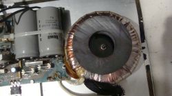 Popsuty subwoofer - brumi Popsuty subwoofer - brumi