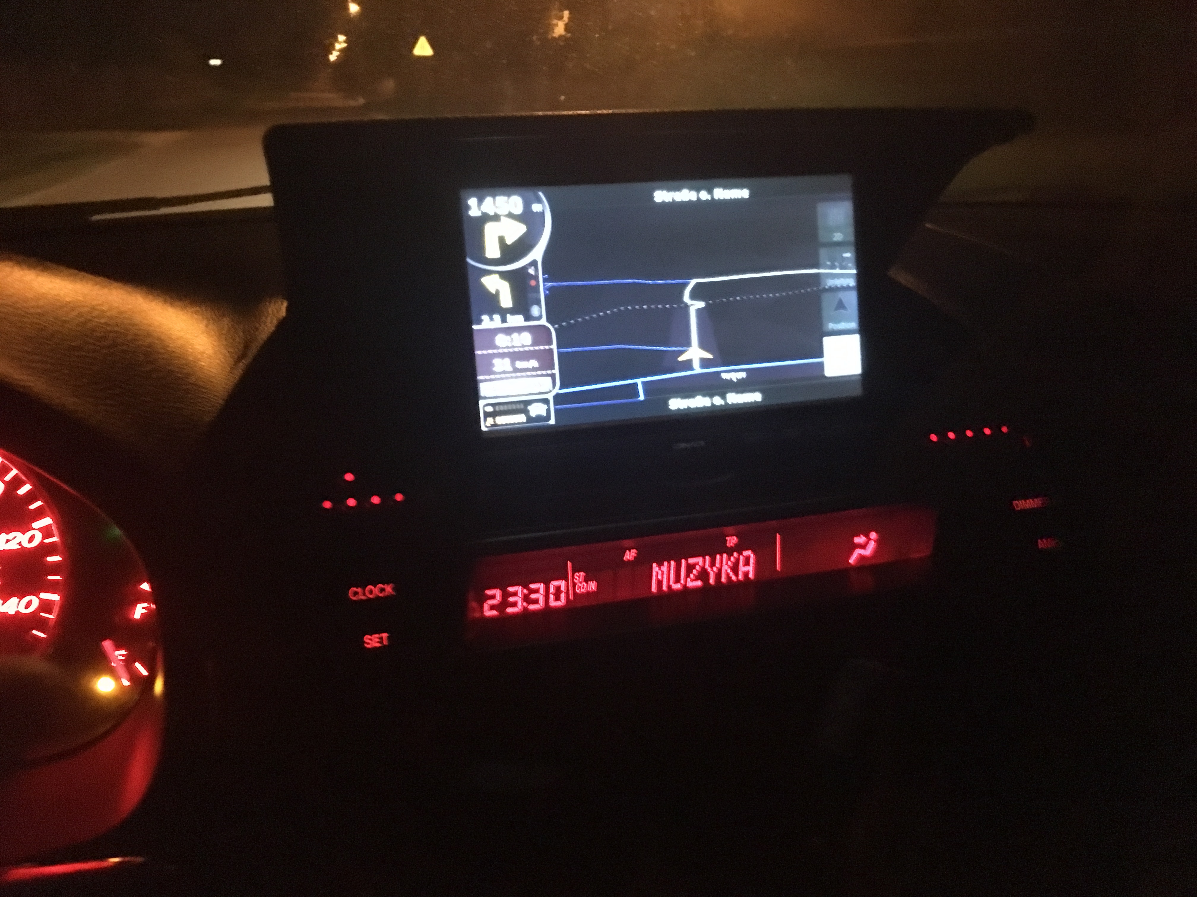 Radio Mazda 6 dedykowane prosto z Chin wyświetlacz mruga