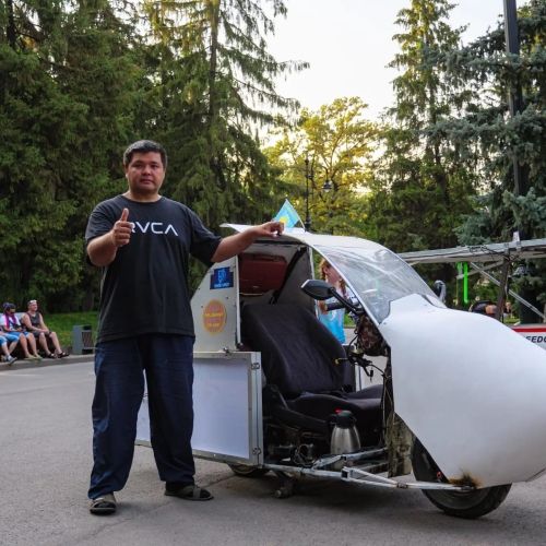 Jak pokonać 3000 km wyłącznie na energii słońca, czyli Kazachstan Solar Challenge