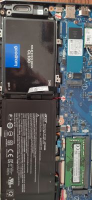 Lokalizacja złącza dla dodatkowego dysku SSD SATA w Acer Nitro 5