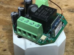 [ESP8285] SE831L intelligent garage door controller - interior, analysis