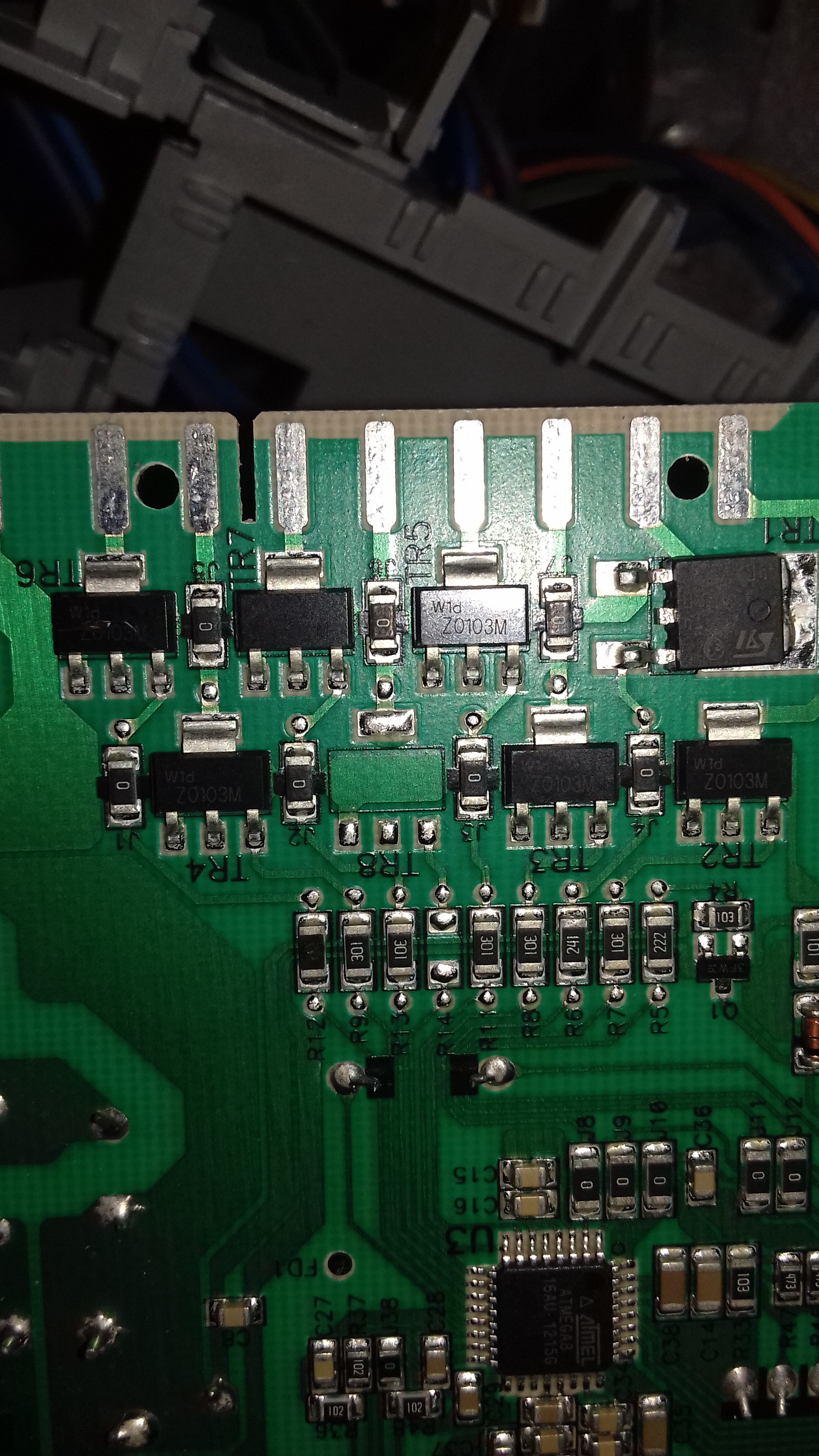 Zmywarka Beko DSFS 6830X - spalona płytka po wymianie, co może być ...