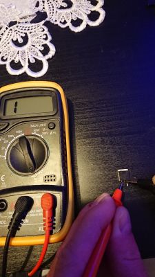 Jak sprawdzić tranzystor BUK9628 w przetwornicy bixenon Zafira B?