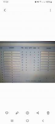 Zrzut ekranu testu auto programatora XGecu T56 pokazujący błąd na pinie J2 GND.