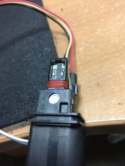 Skoda/Fabia/1.4 16V - Co to za element na schemacie ?