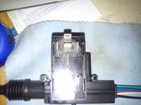 Jak podłączyć sterownik Mera Błonie BME 01 do siłowników Master? Schematy?