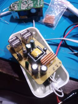 Uklad SMD 5 pin 72d8m - prosba o identyfikacje ukladu