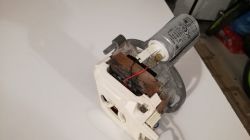 Zmywarka Bosch SRV55T43EU/01 - silnik pompy myjącej buczy, czy da się uratować? Zmywarka Bosch SRV55T43EU/01 - silnik pompy myjącej buczy, czy da się uratować?