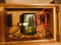 Jak uruchomić przedwojenny zegar elektryczny K. Żelazkiewicz?