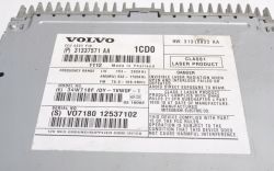 Instalacja radia z USB i Bluetooth w Volvo S60 d 2014 - brak reakcji na podłączenie