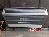 Audison SRX4 czy Alpine V12 F405