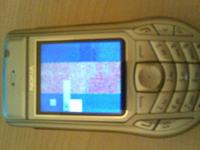 Nokia 6630 - paski na niebieskim tle, zwieszanie LCD