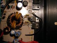 RTO SX-7002 - Zwęglone tranzystory i iskry przy zasilaniu