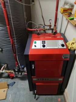 Spadek ciśnienia po wygaśnięciu kotła zgazowującego drewno Atmos - instalacja C.O.
