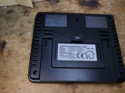 Stacja pogodowa (temperatura+wilgotność) RF z trzema czujnikami - EN8822-D