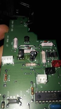 Vectra C - Identyfikacja i wymiana uszkodzonego tranzystora w lusterku fotochromatycznym