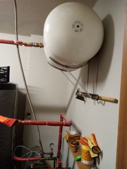 Spadek ciśnienia po wygaśnięciu kotła zgazowującego drewno Atmos - instalacja C.O.