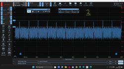 Ekran oprogramowania PicoScope z wykresem natężenia prądu pompy paliwa w trybie pracy na benzynie.