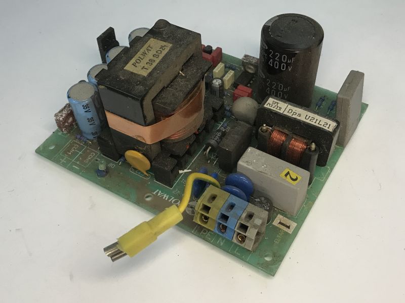 The inside of the Polish retro power supply Polwat PWS-100 RM 24V/4A - has it survived the years of 