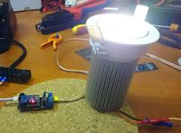 Sterowane poprzez WiFi ściemniacze do oświetlenia LED (ESP8266)