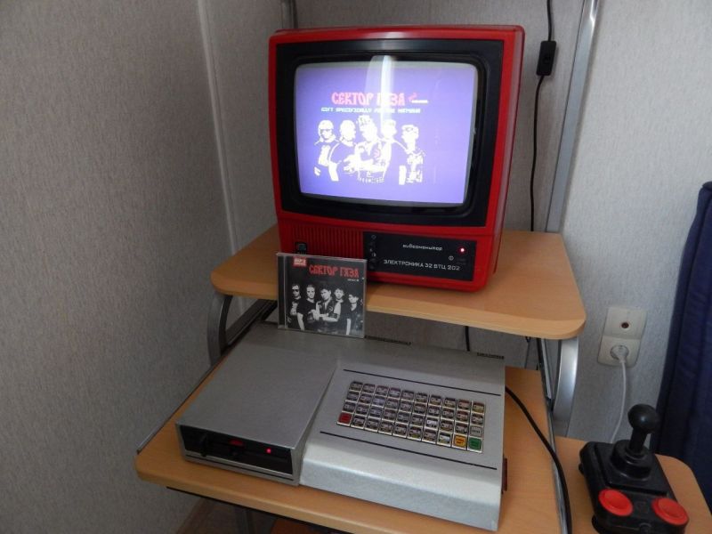 Historia klonów ZX Spectrum w ZSRR: Lwów, Charków, Krasnodar i ich rozwój