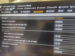 Ustawienia BIOS w trybie zaawansowanym z włączonym HD Audio