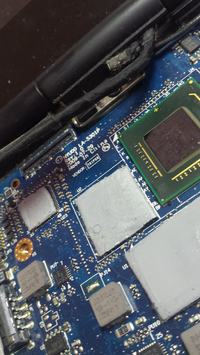 Nokia Booklet 3G - samoczynne wyłączanie i problemy z uruchamianiem