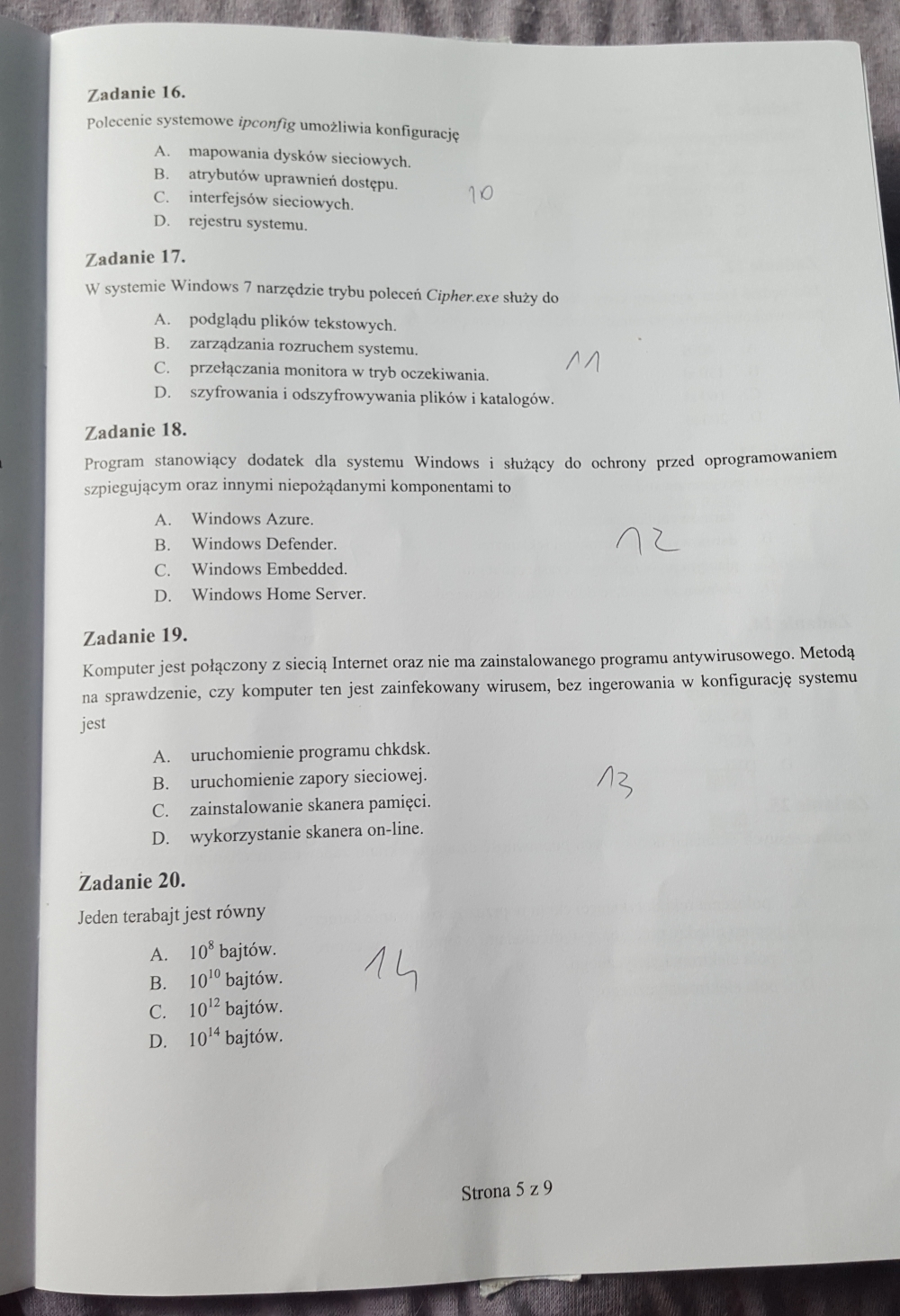 Egzamin kwalifikacyjny e 12 technik informatyk 14 01 2016r 