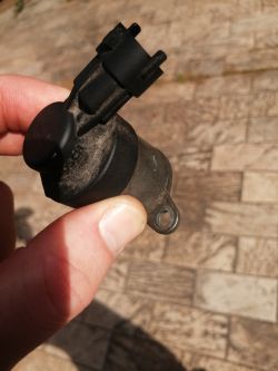 Peugeot 206 2006r 1.4 hdi Spalone ECU/ brak napiecia świateł mijania/nie odpala