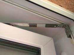 Adjusting the balcony door - a problem with a tilting setting