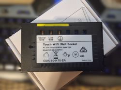 Rear Label of MG-AUWF01 WiFi Touch Wall Socket Rear label of MG-AUWF01 touch WiFi wall socket showing wire labels and specs.