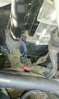 Fiat Uno Clip 1.0 98r - lokalizacja złącza diagnostycznego?