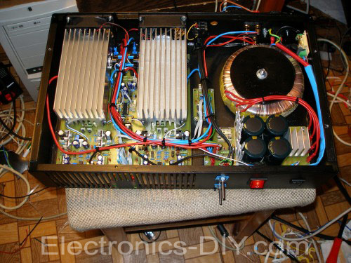 Wzmacniacz 400 W stereo 