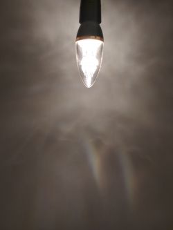 Philips SceneSwitch, lampa LED z regulacją jasności świecenia Philips SceneSwitch, lampa LED z regulacją jasności świecenia